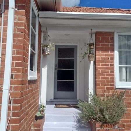 Little Gem - City Centre Apartment Hamilton Exterior foto